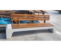 Dekoratif Arkalıklı Beton Oturma Bankı / BB41